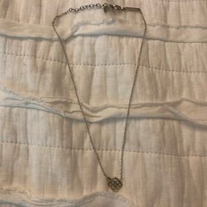 Kendra Scott Pendant Logo Necklace (silver)